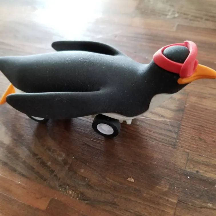 Penguin Wind Up Toy Car photo 1