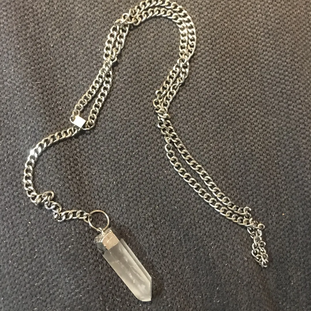Long Silver Necklace With Quartz Pendant photo 1