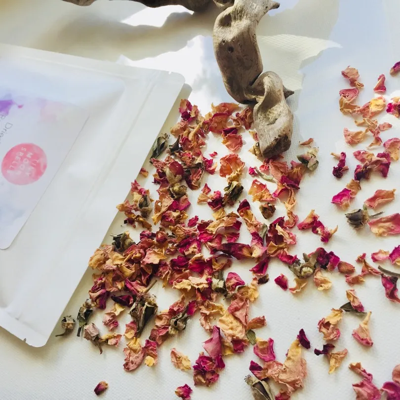 R O S E // Dried Botanicals | Soap Making | Candle Making | C... photo 3