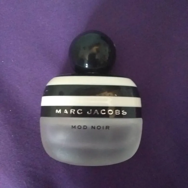 Marc Jacobs Perfume photo 1