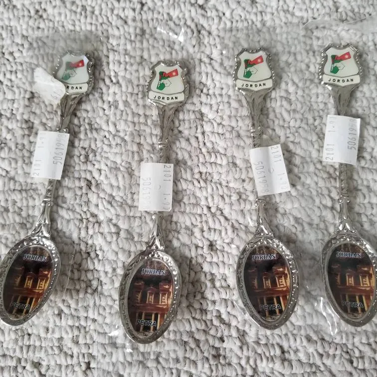 Spoon Collectables photo 1