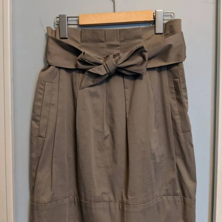 BCBG Skirt With Pockets - Size 2 photo 1