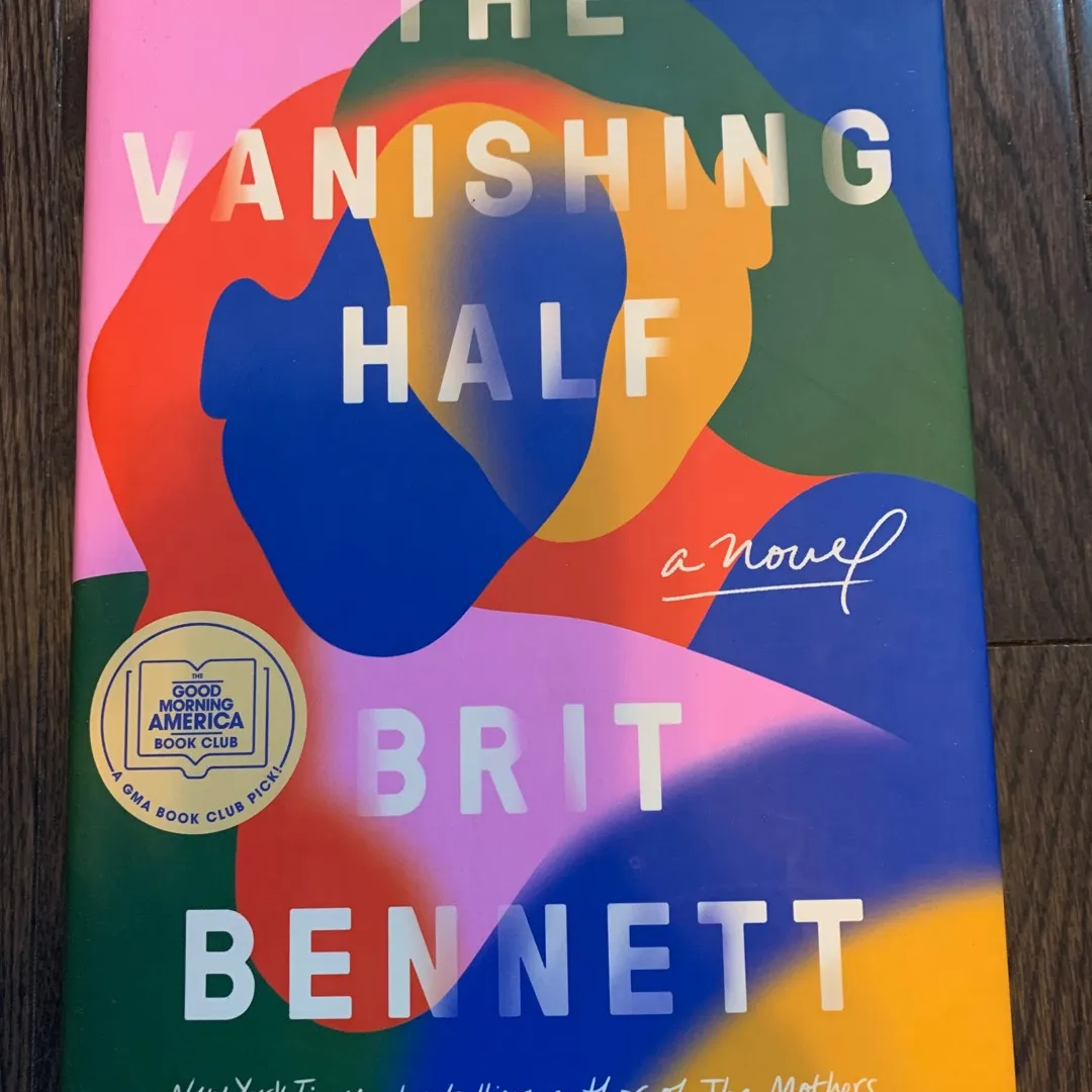 The Vanishing Half - Brit Bennet photo 1