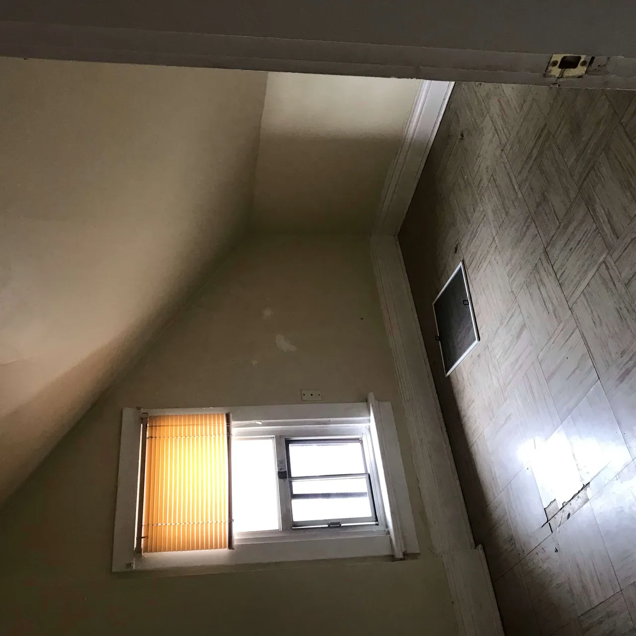 Sublet - AVAILABLE IMMEDIATELY photo 9