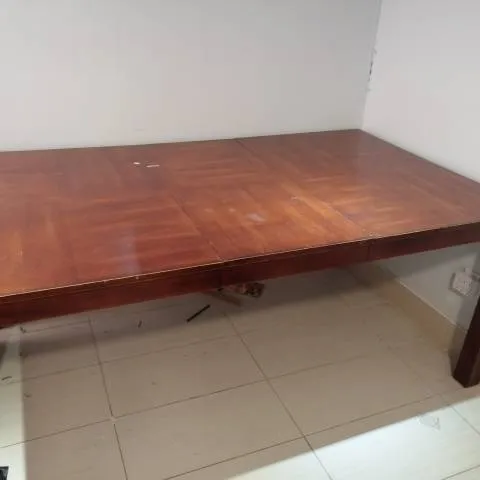 Adjustable Dining Table. photo 1
