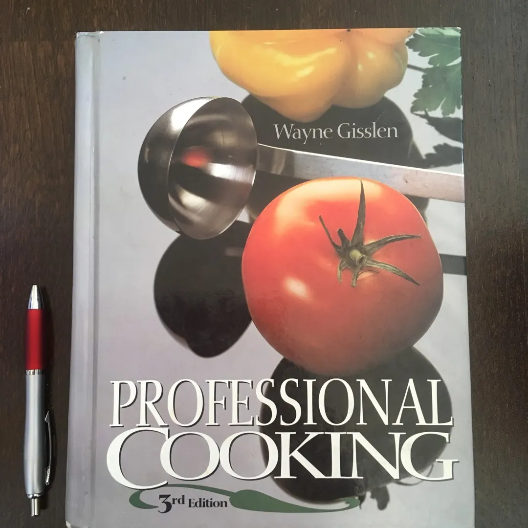 Professional Cooking Book By Wayne Gisslen photo 1
