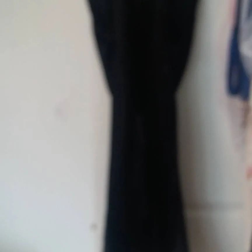 Black Bcbg "Wrap Dress" Xs photo 3