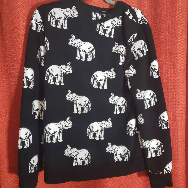 Elephant Print Black & White Sweatshirt photo 1