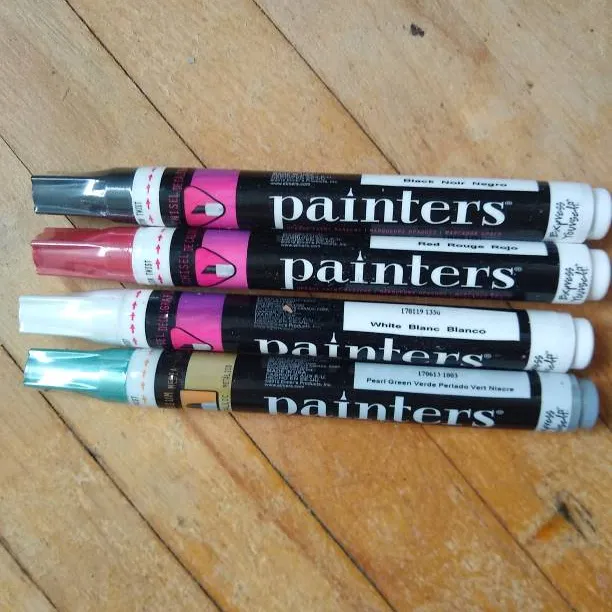 Permanent Paint Markers BNIB photo 1