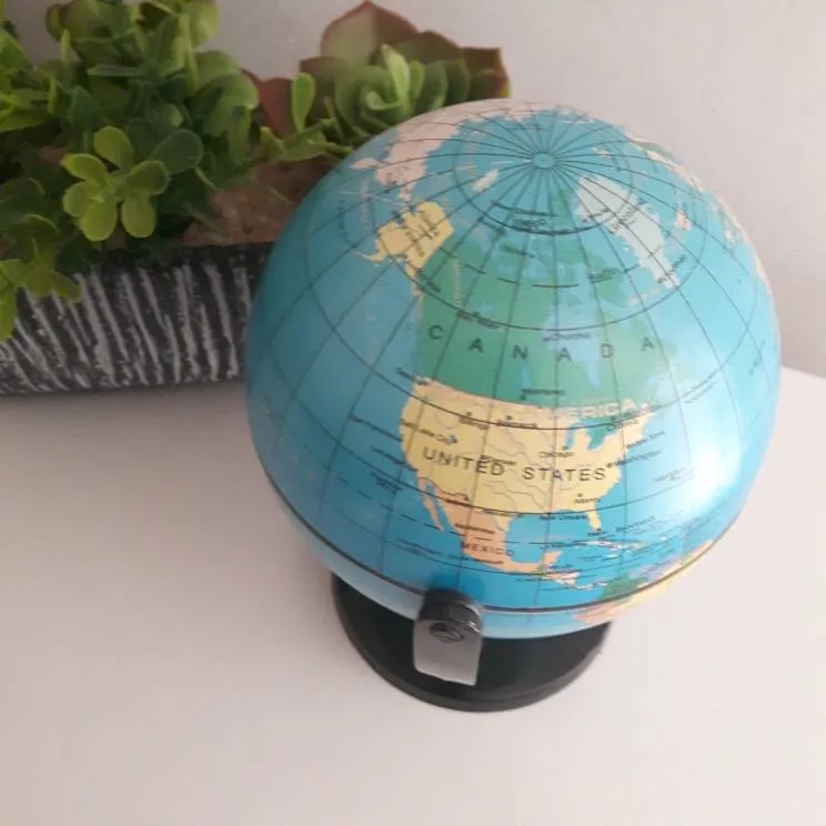 🦄 Small World Globe W/base 5.5" photo 5