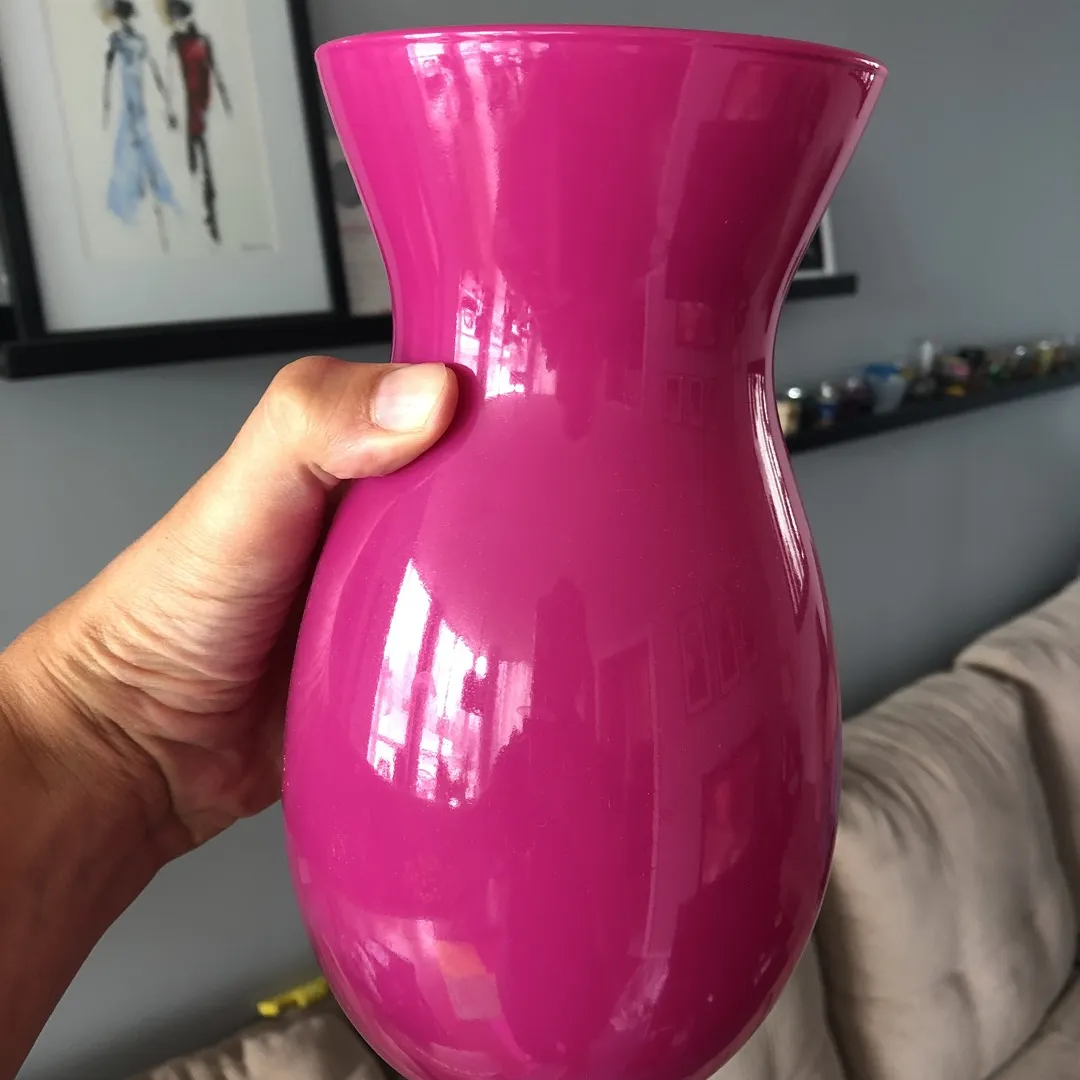 Cute Pink Vase photo 1