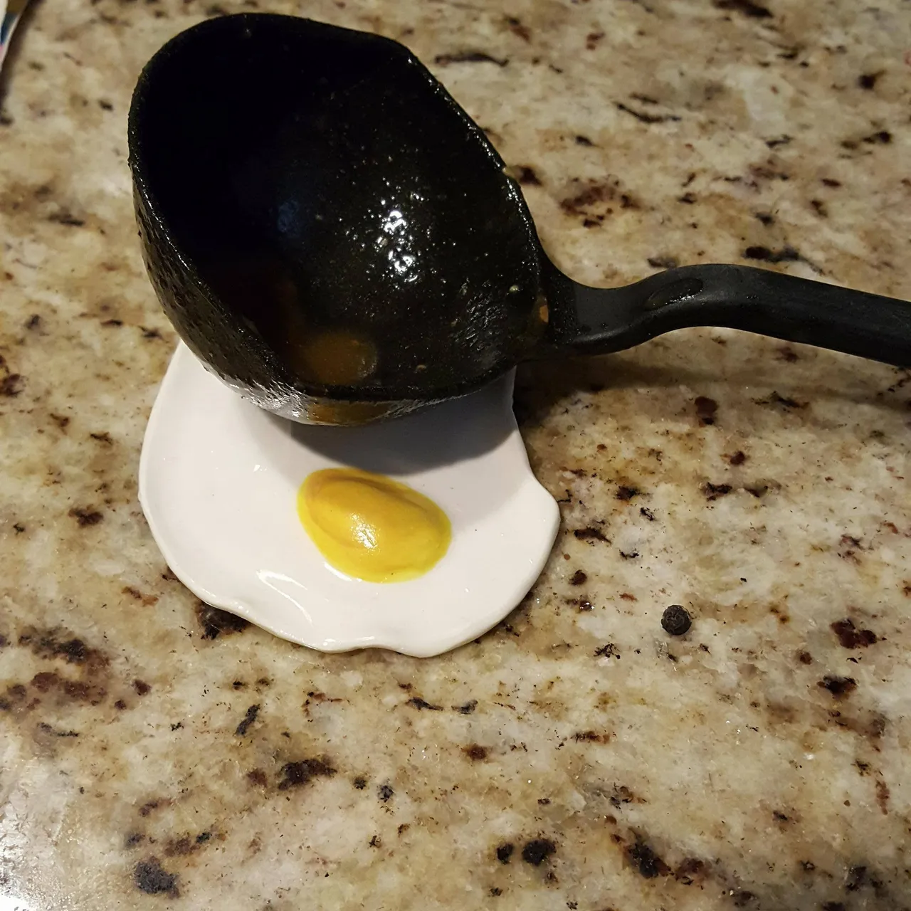 Ceramic Egg Dish photo 3