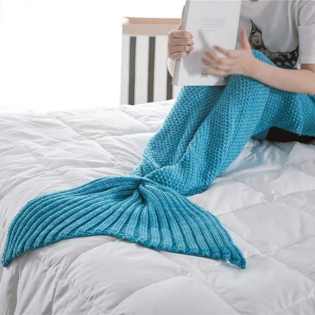 Knit Mermaid Tail Blanket photo 3