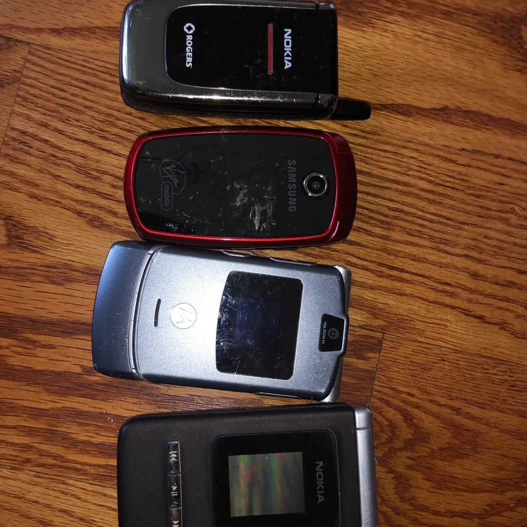Flip Phones And slide Phones! photo 3