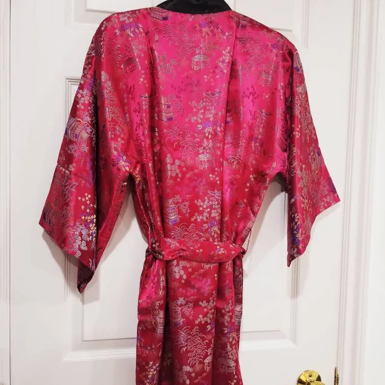 Vintage BNWT Silk kimono robe photo 3