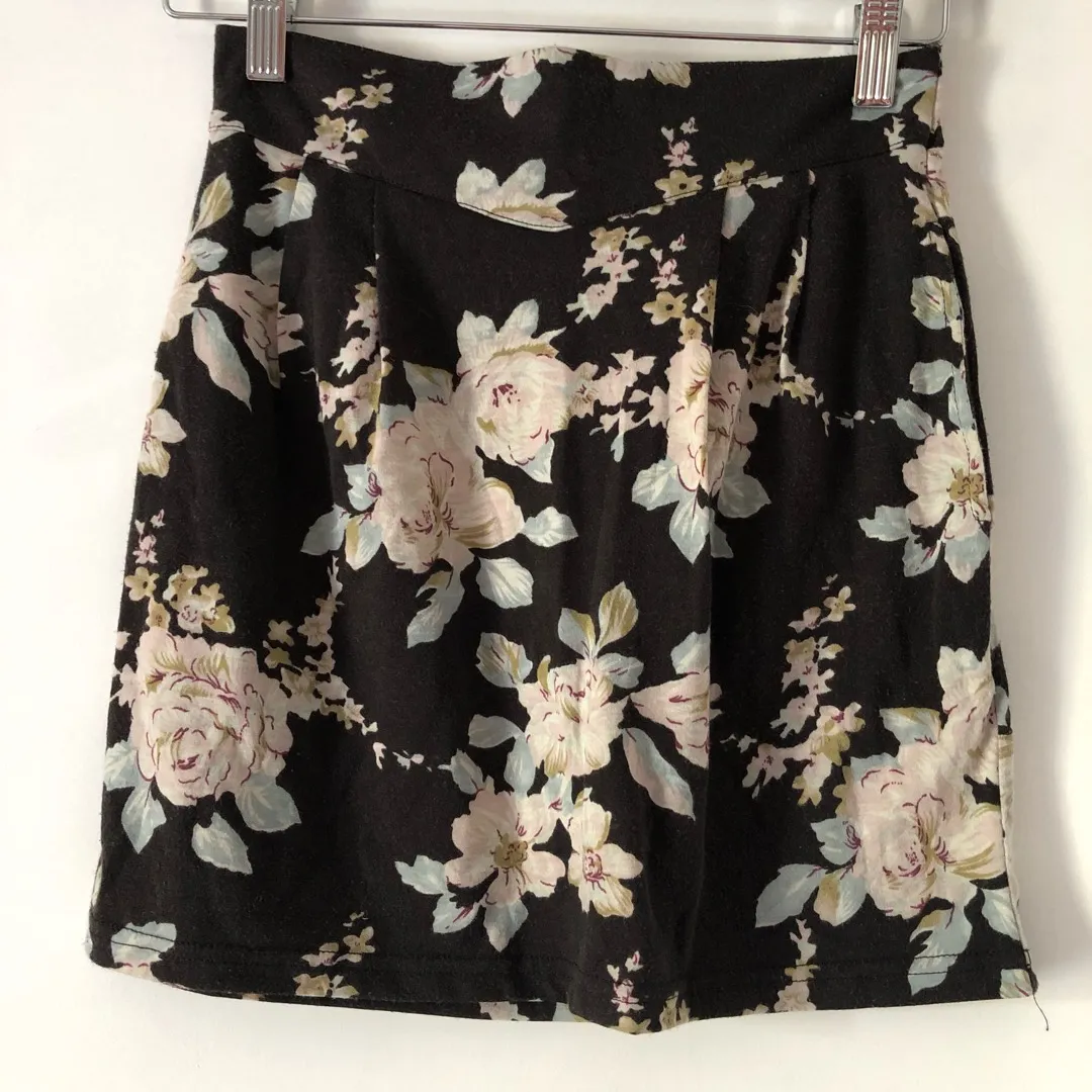 Mink Pink Skirt With Pockets photo 1