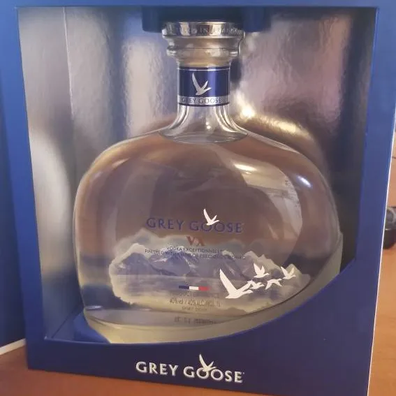 Grey Goose VX Vodka 1L photo 1