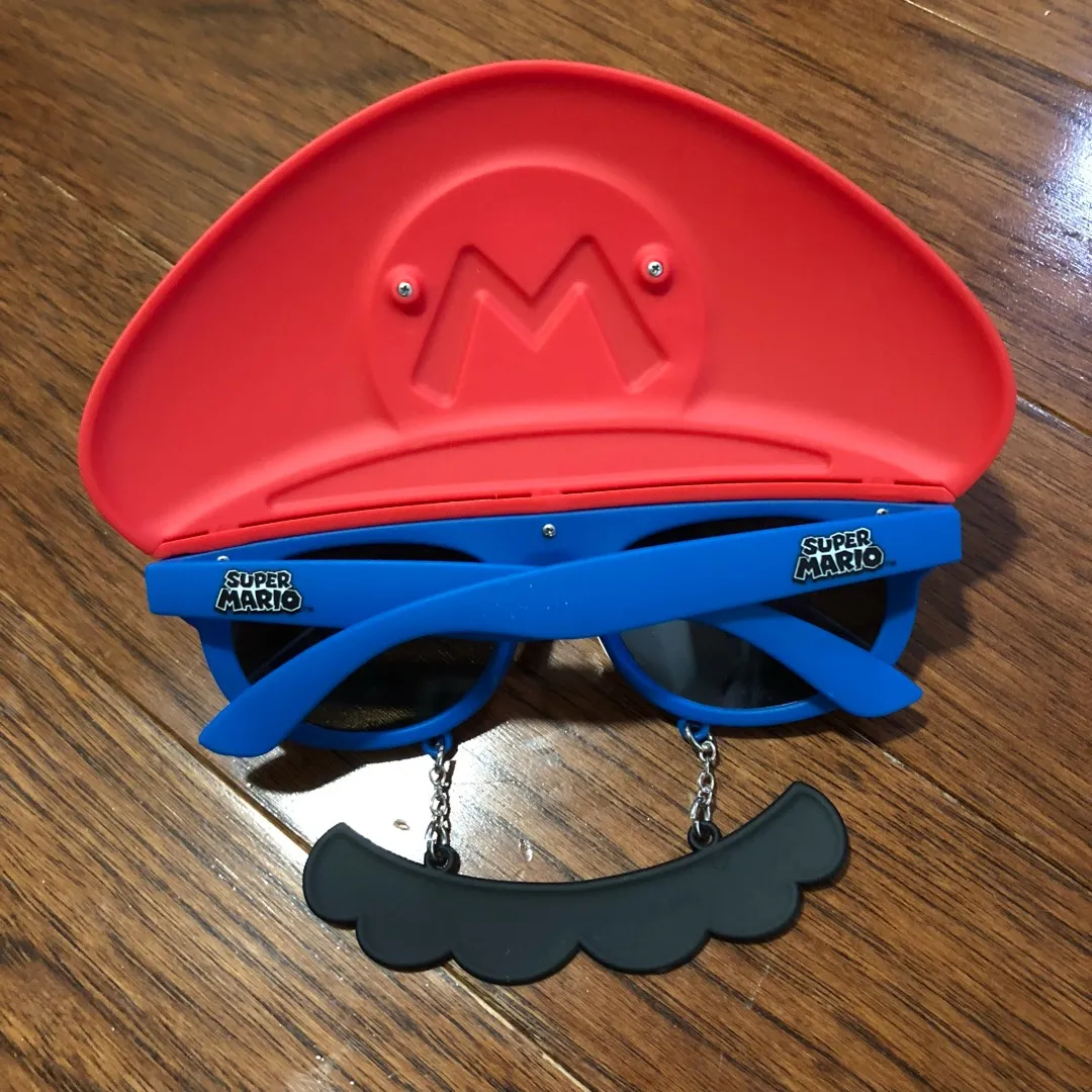 Nintendo Super MARIO Glasses/Mask... photo 3