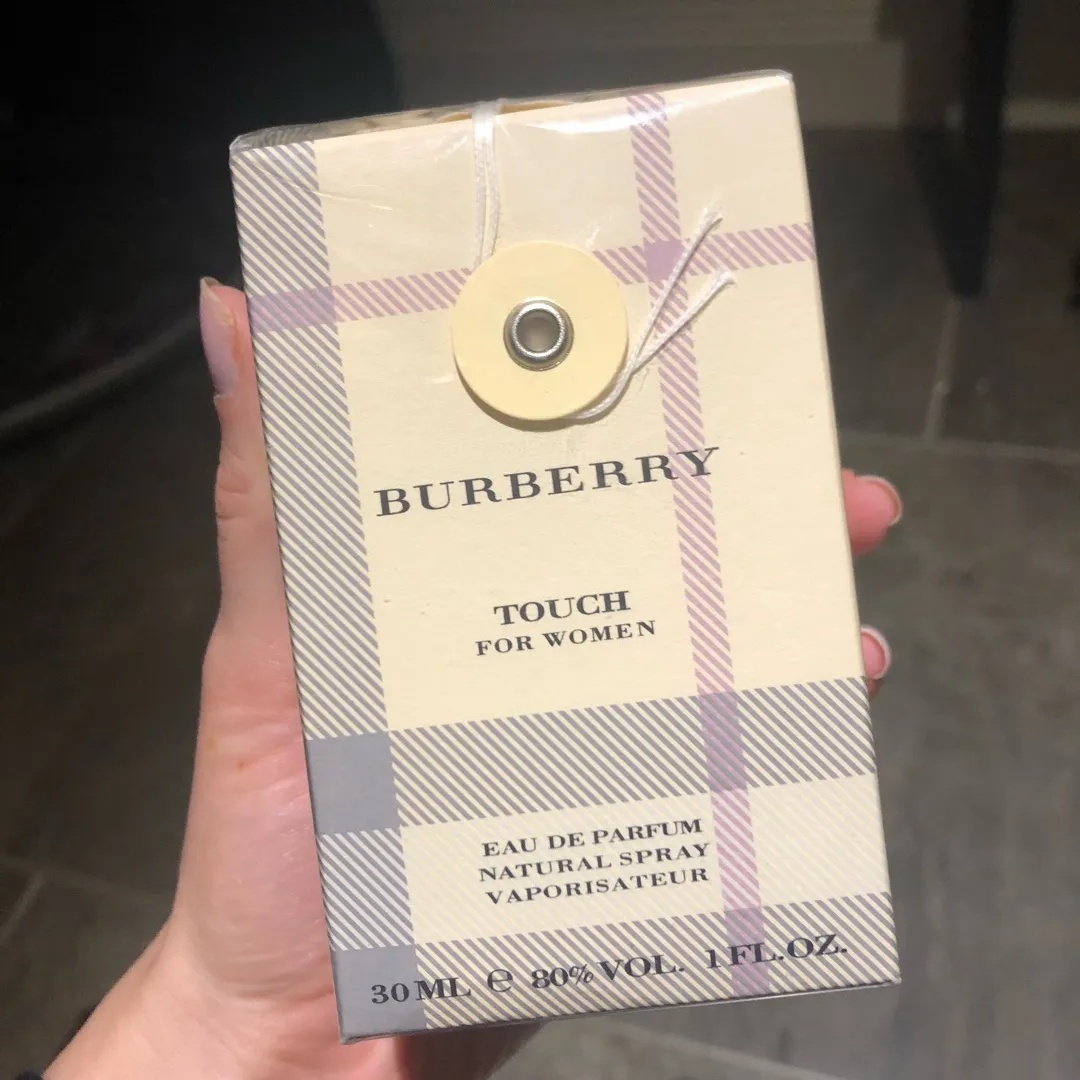 BNIB burberry Perfume photo 1