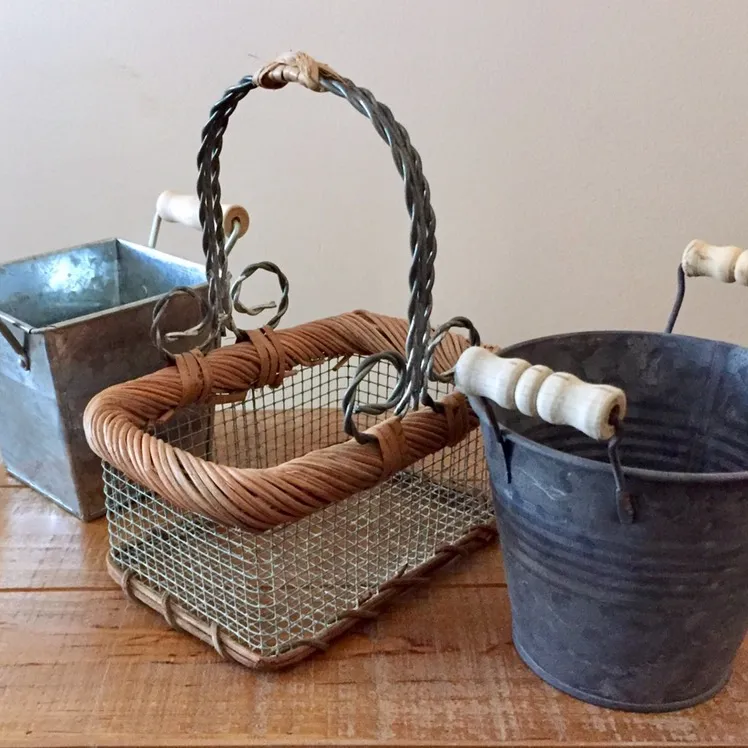 New Michael’s Metal Containers & Basket photo 1