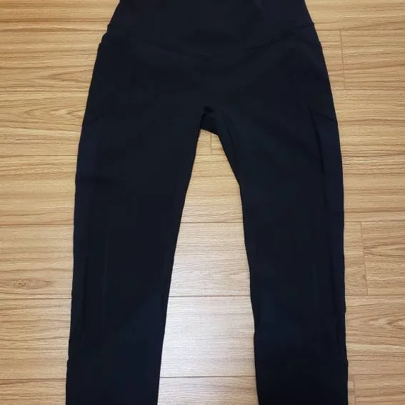 Lululemon All The Right Places Crop: BLACK Size 10 photo 7