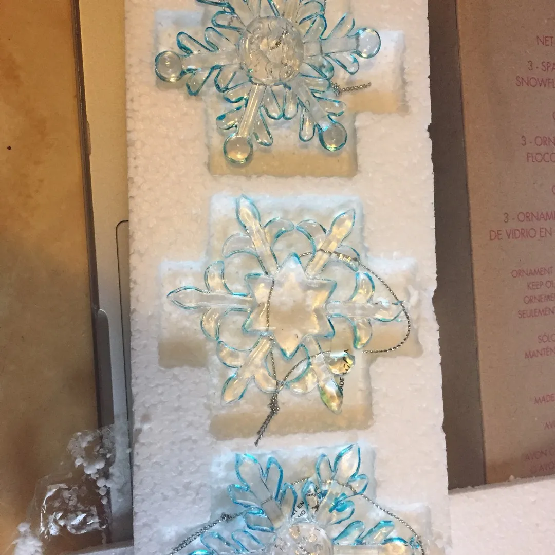 Glass Snowflake Ornaments photo 1