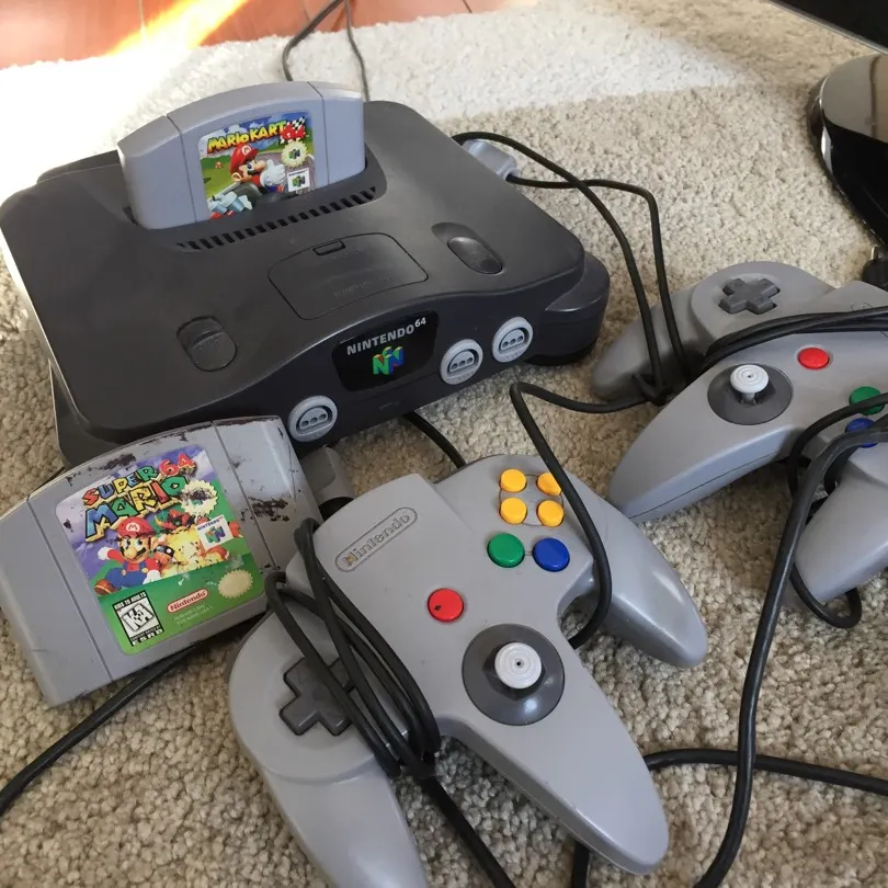 N64 With MARIO Games photo 1