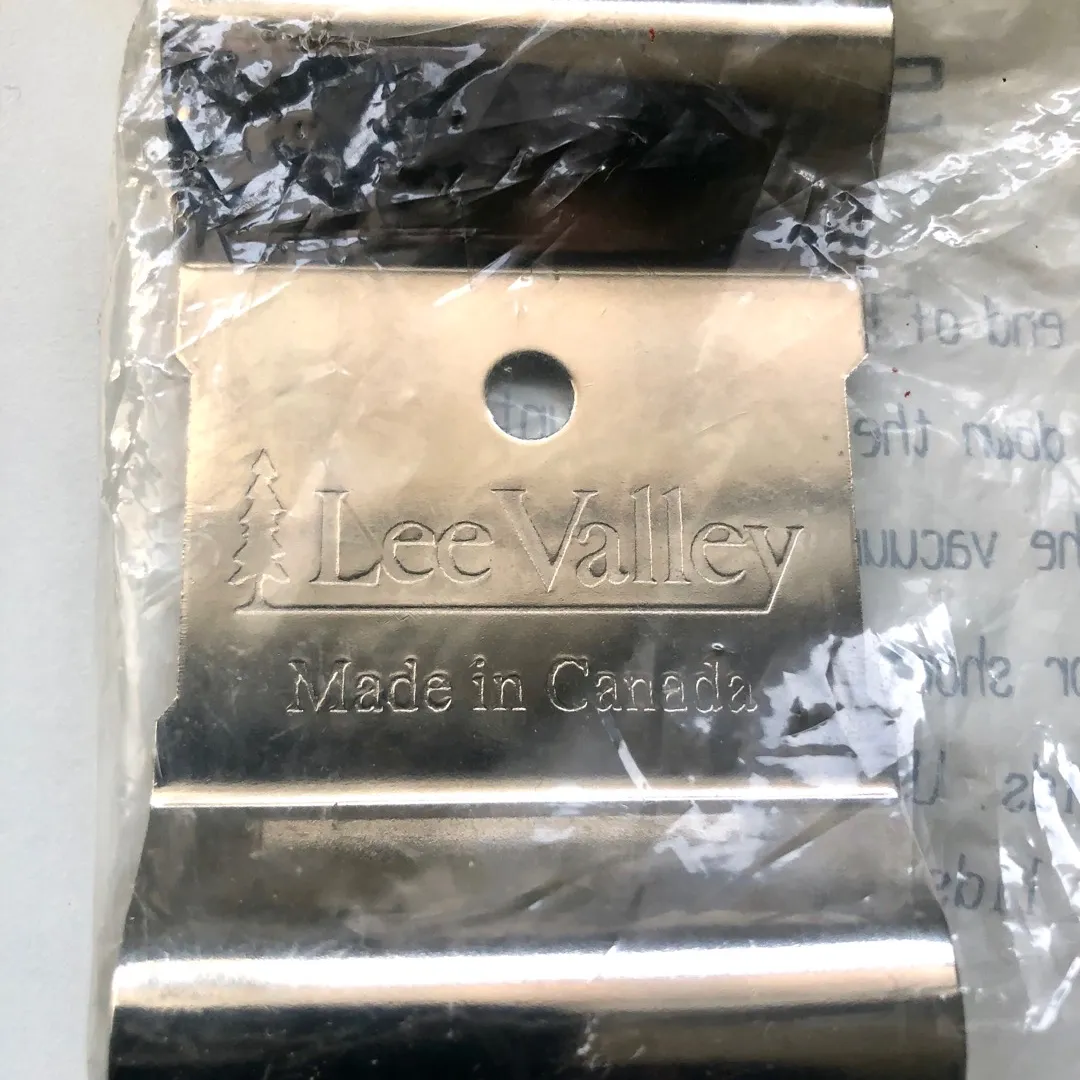 Lee Valley Jar Opener photo 1