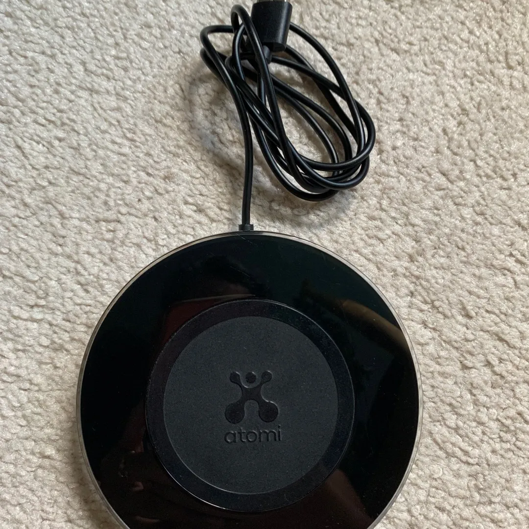 Wireless Charger photo 1