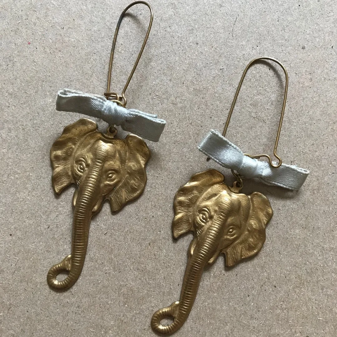 Elephant earrings photo 1