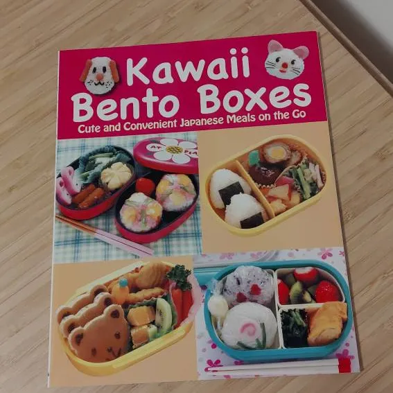 Kawaii Bento Boxes Book photo 1