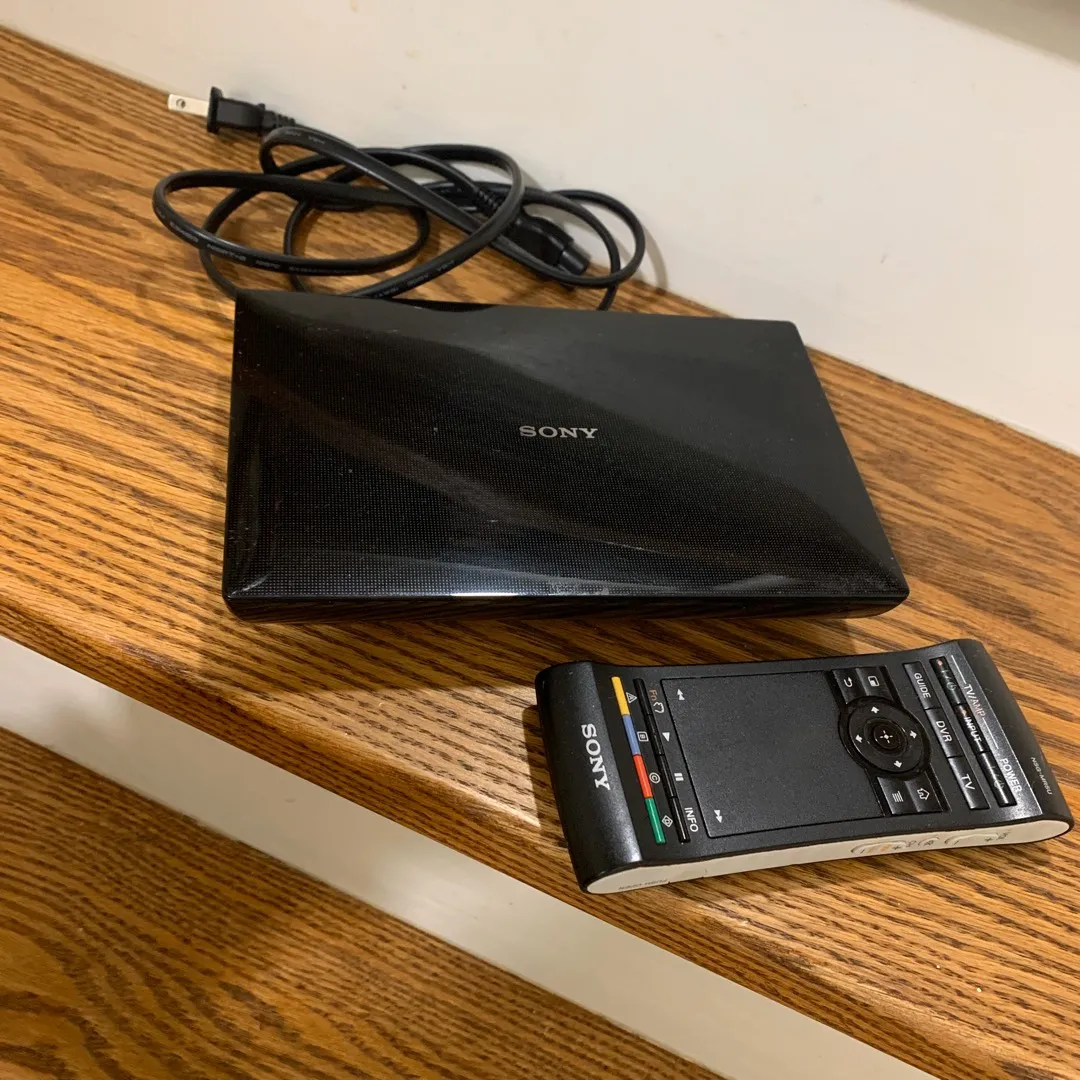 Sony Network Media Player ... NSZ-GS7 With Bluetooth Remote photo 1