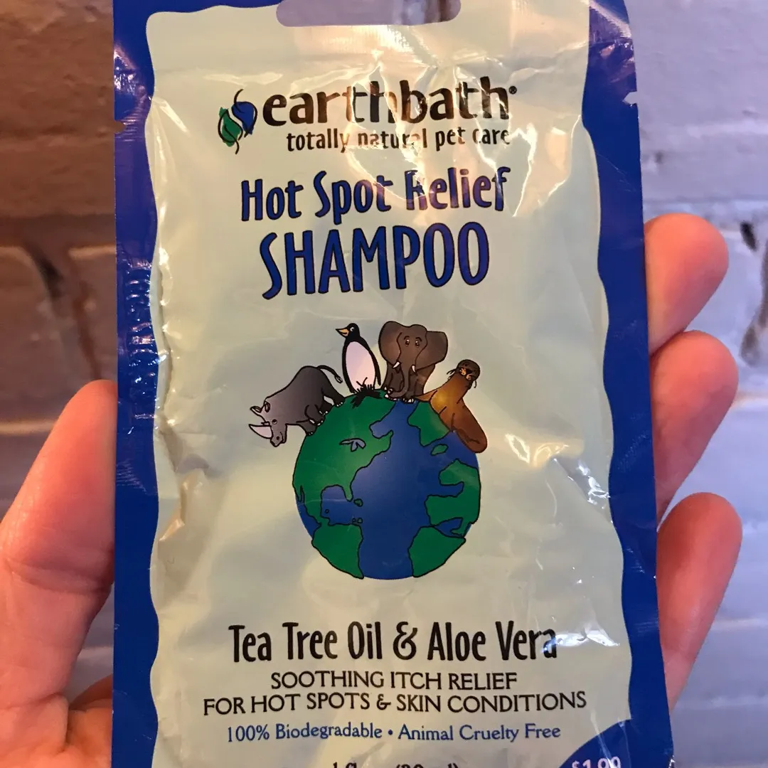 Pet Shampoo Sample photo 1