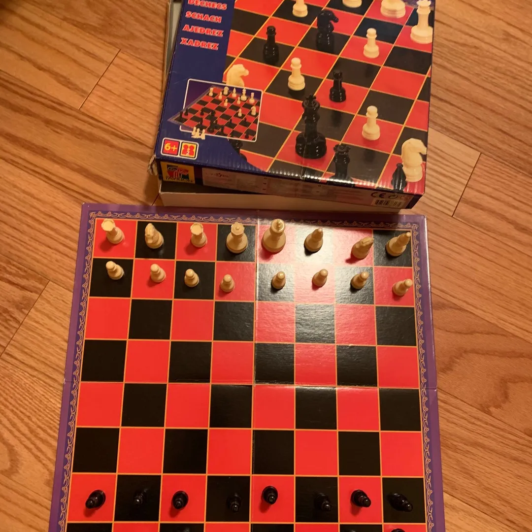 Chess Sets photo 1