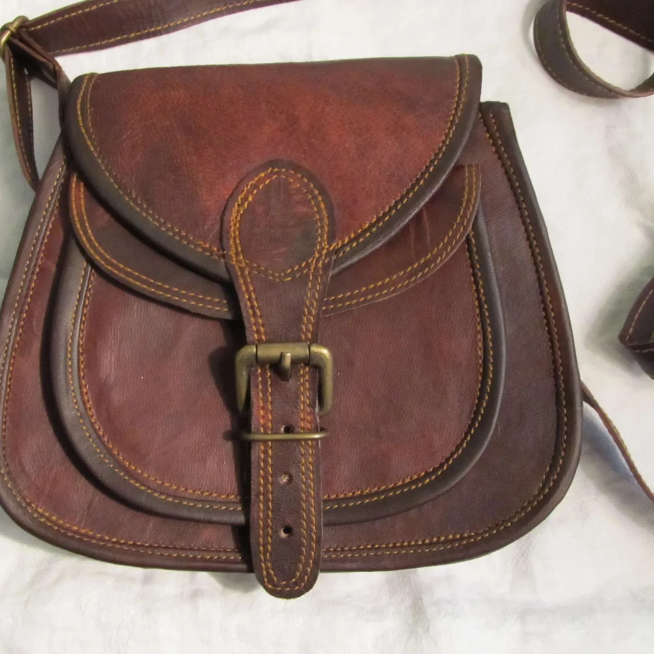 Hand-made leather handbag photo 3