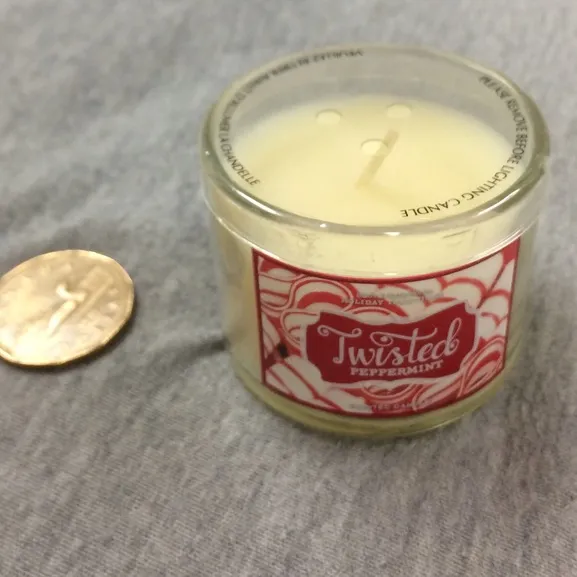 SCENTED CANDLE photo 1