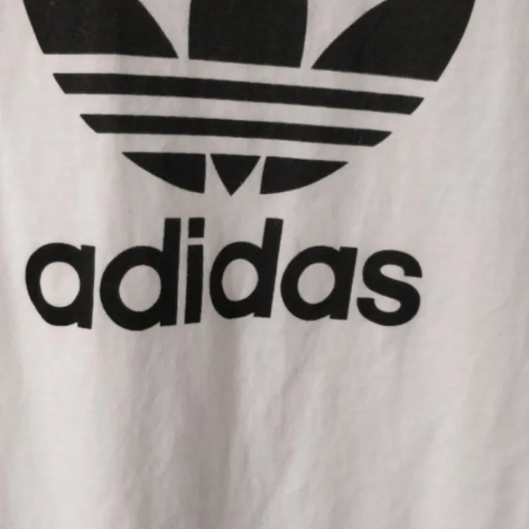 New Adidas Trefoil Shirt XS photo 3