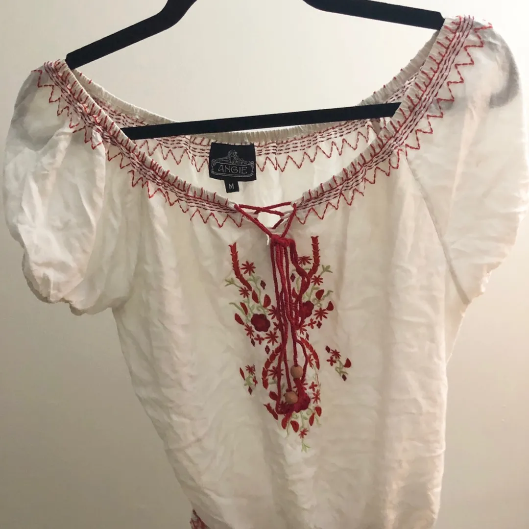 Cute Thrifted Top Size S/M photo 1