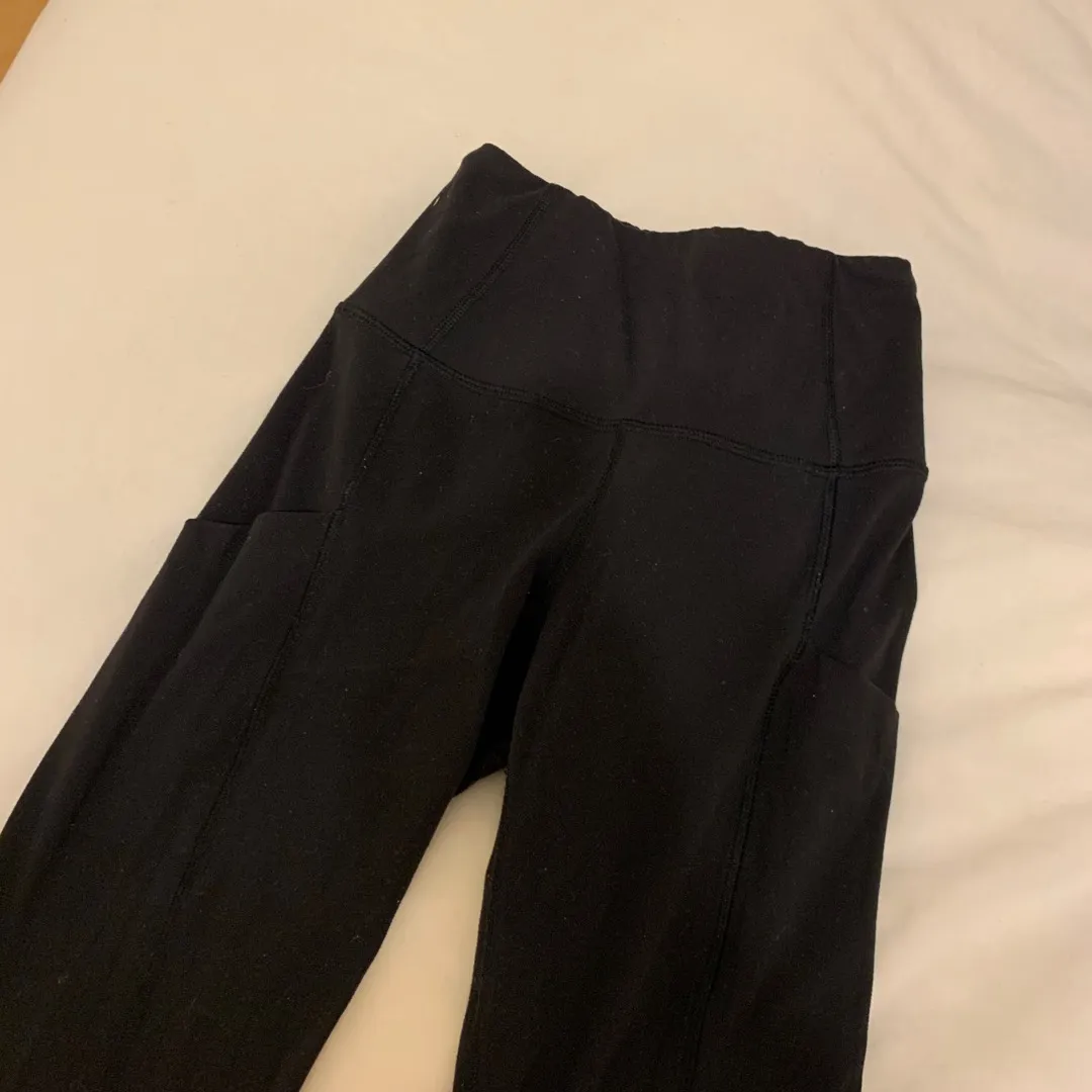 The North Face Leggings Size Small photo 1