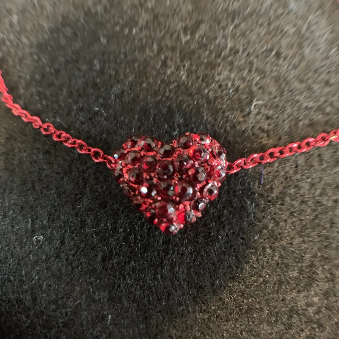 Red Sweetheart Necklace photo 1