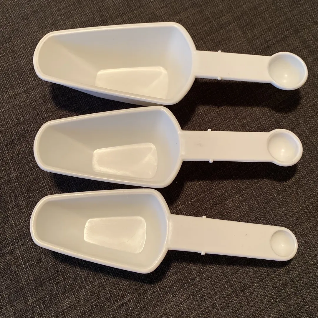 Free Measuring Cups photo 1
