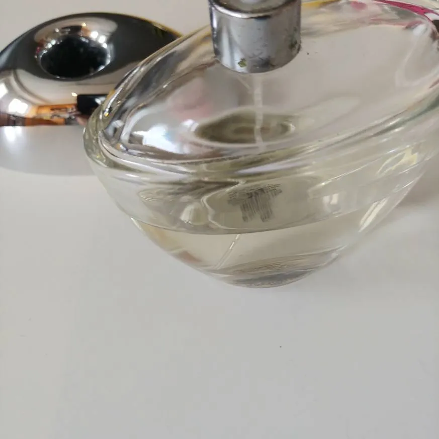 Half Full DKNY Perfume - Be Delicious Skin Fresh Blossom photo 3