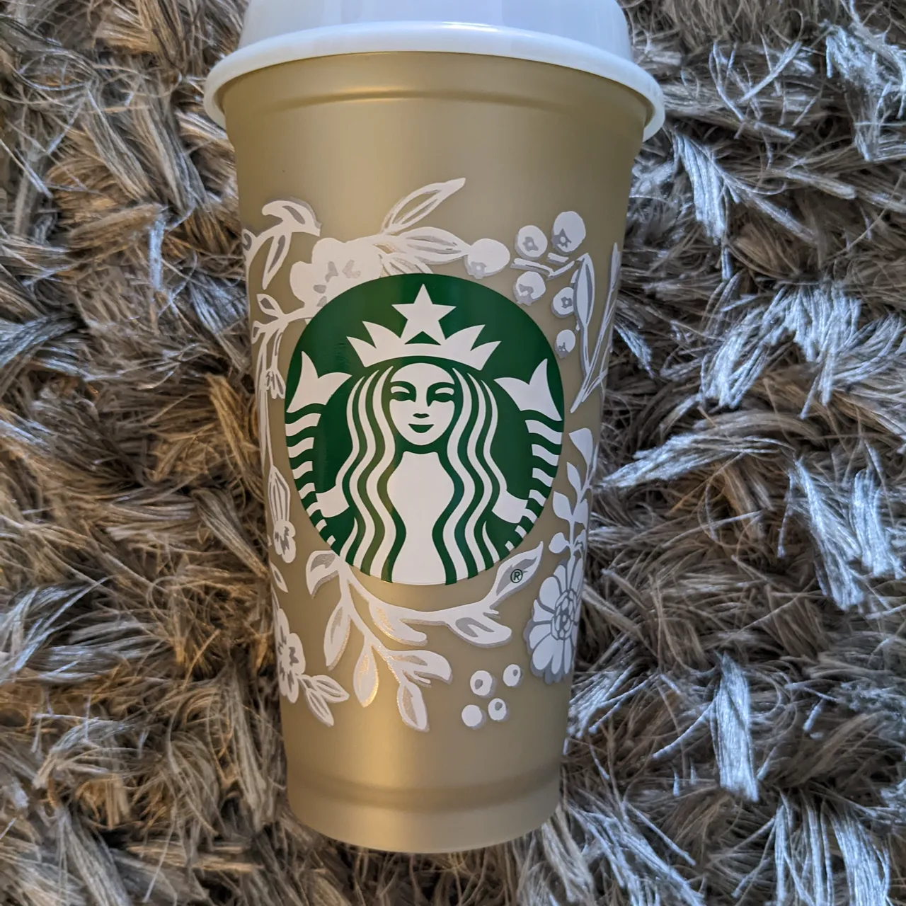 Reusable Starbucks Mug photo 1