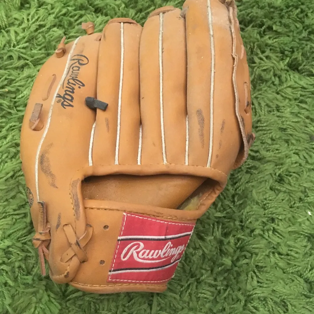 Baseball Glove photo 1