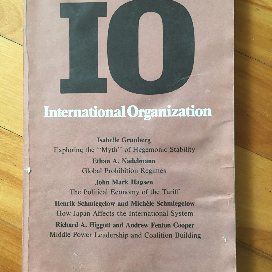 (old) Poli Sci Academic Journal issue: “International Organiz... photo 1