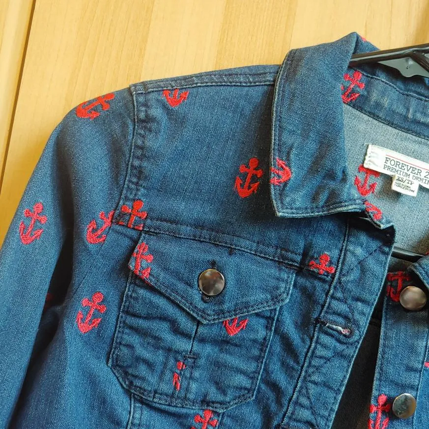 Cropped Denim Jacket With Anchors photo 4