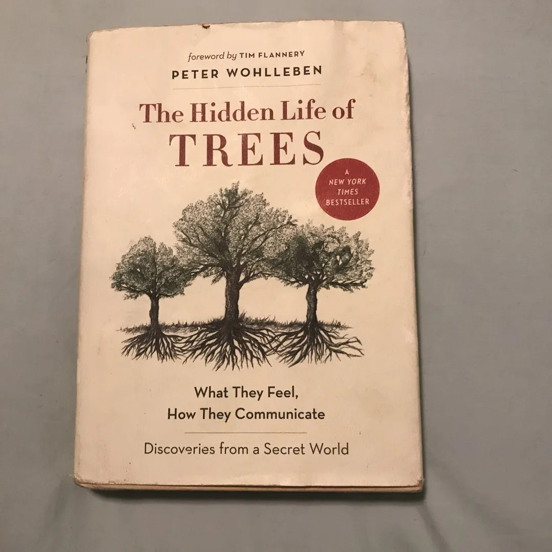 The Hidden Life of Trees Book photo 1