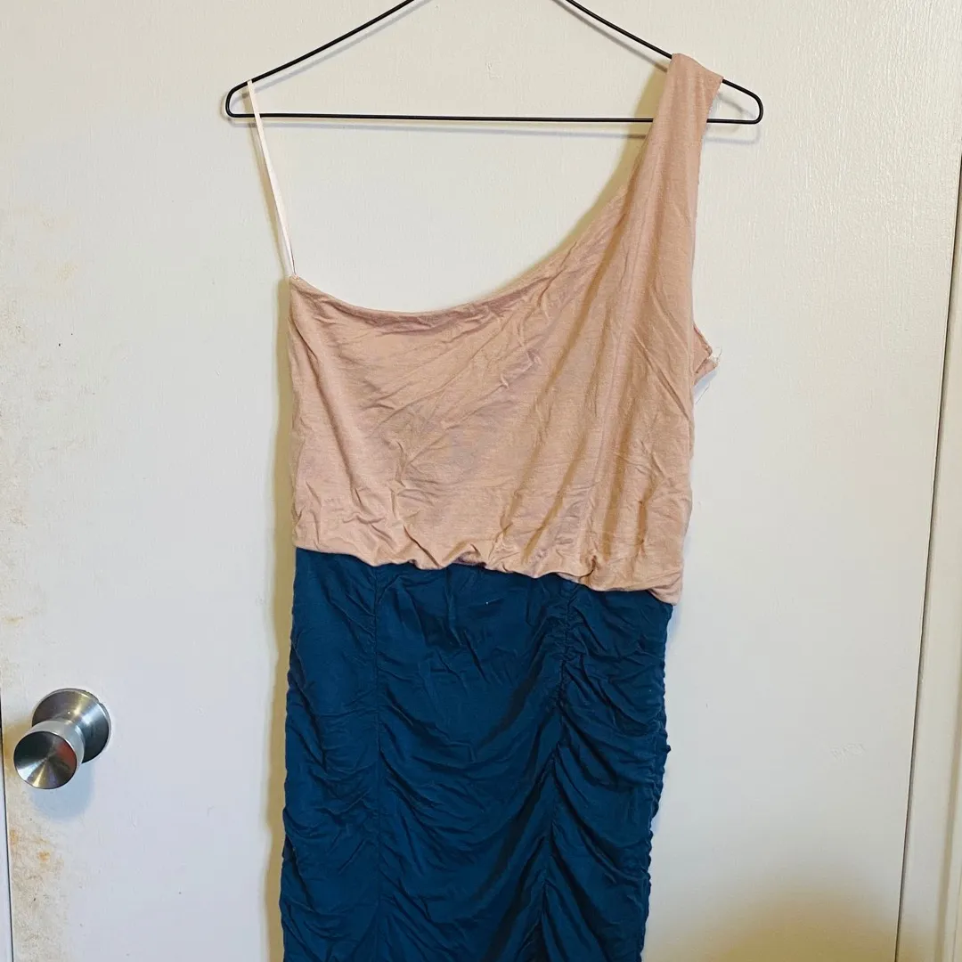One Shoulder Colour Block Dress photo 1