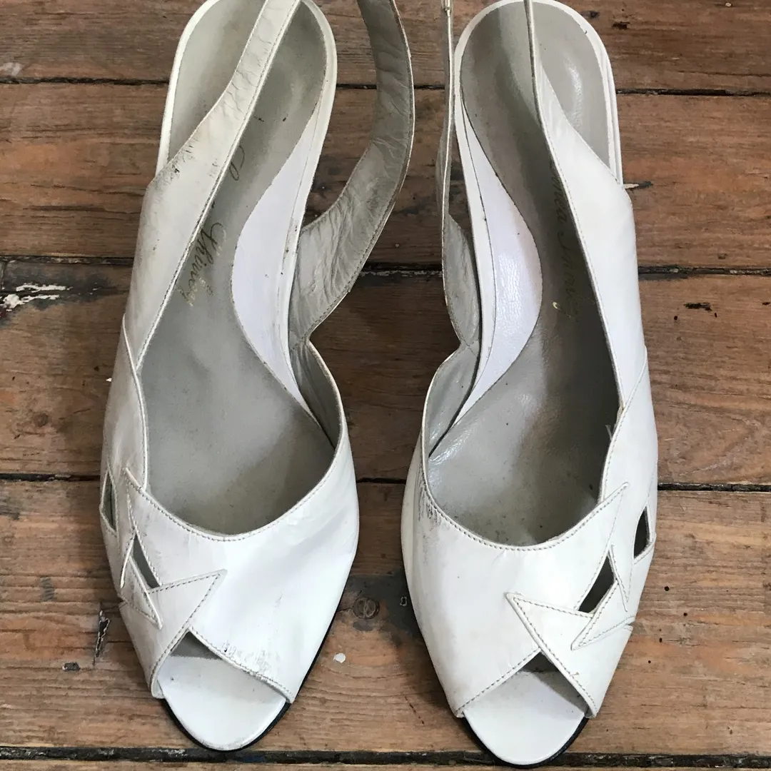 Vintage White Leather Slingback Pumps With Cut-out Details - ... photo 1