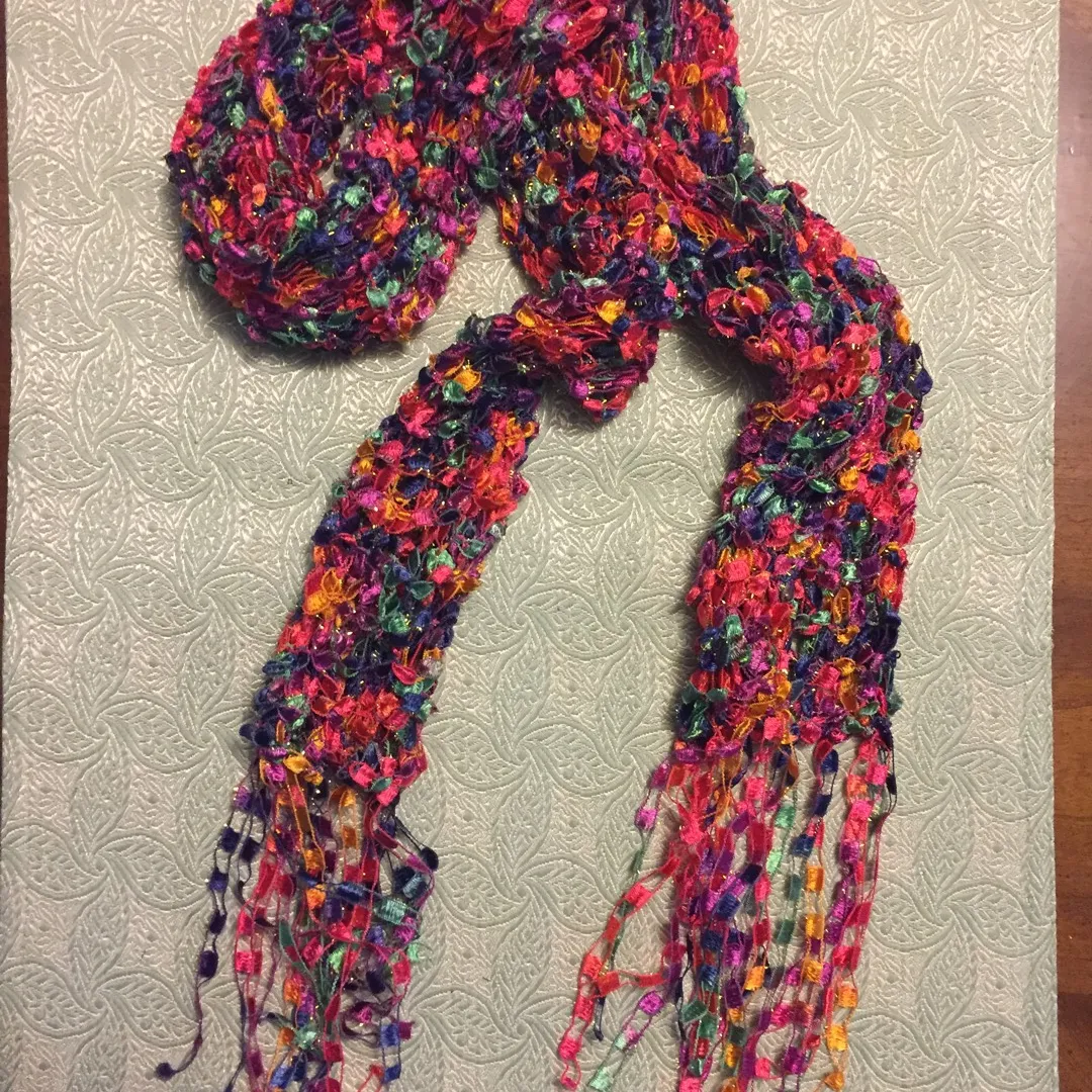 *NEW* Colourful Scarf 🧣 photo 1